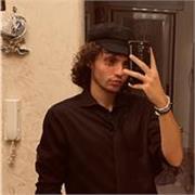 Laureando in sociologia, preparato anche in antropologia